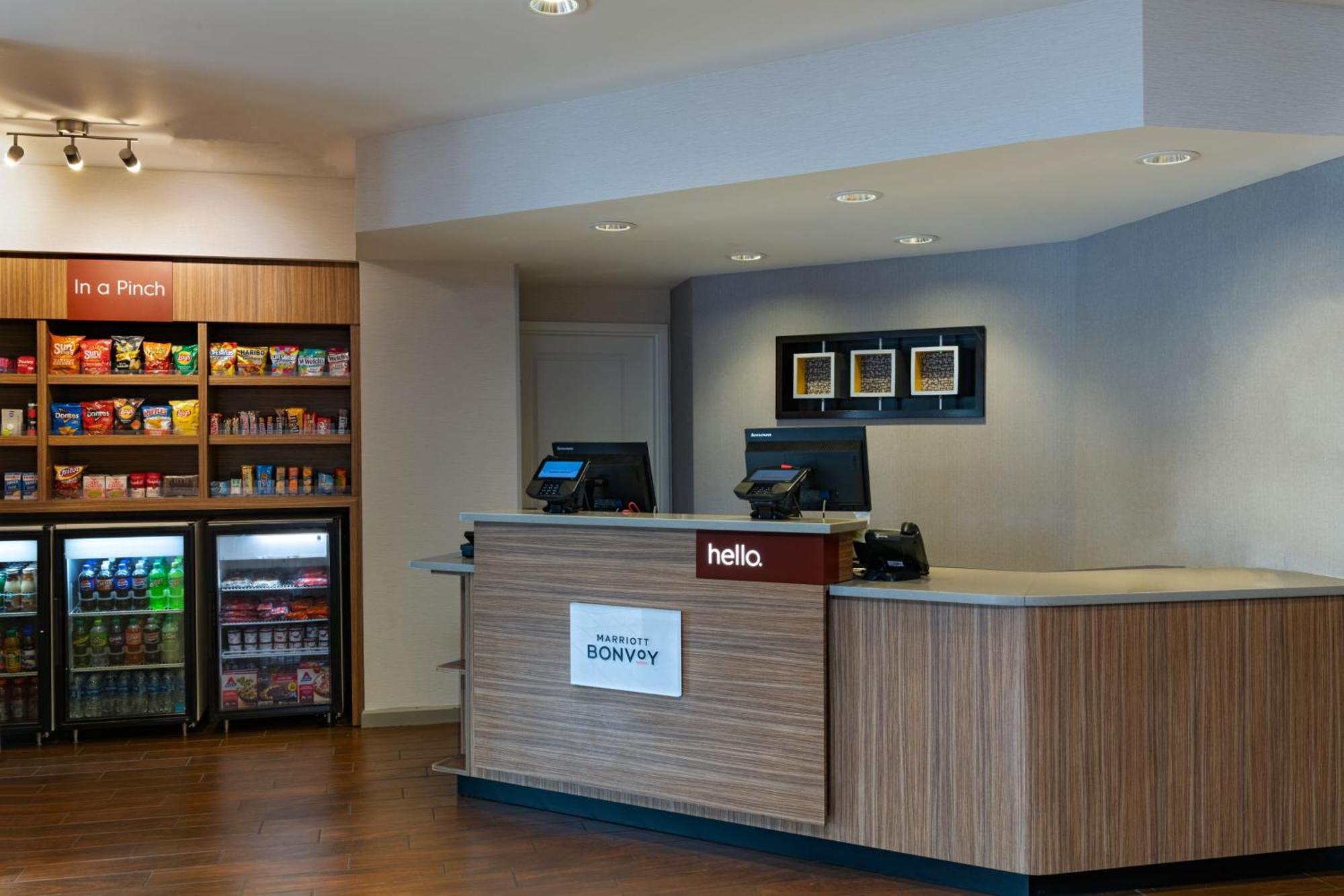 ทาวน์เพลส สวีท แมคอน เมอร์เซอร์ ยูนิเวอร์ซิตี้ Hotel เมคอน ภายนอก รูปภาพ